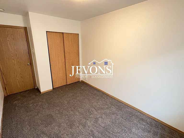 4538 S Warner St #A — Photo 11