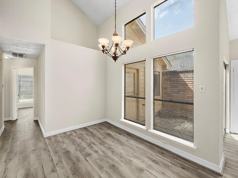15419 Scenic Haven Dr — Photo 10