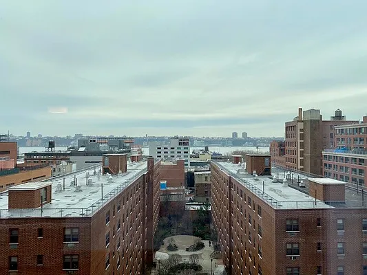 Rented by AvalonBay Communities (Manual) | media 35