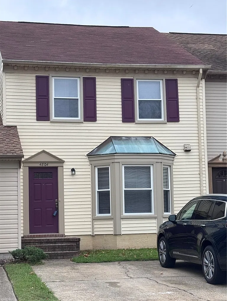 3 bed, 2.5 bath, 1614 sqft, $2,200 — Photo 1