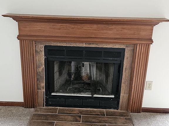 3rd image of 9872 Mandel Dr