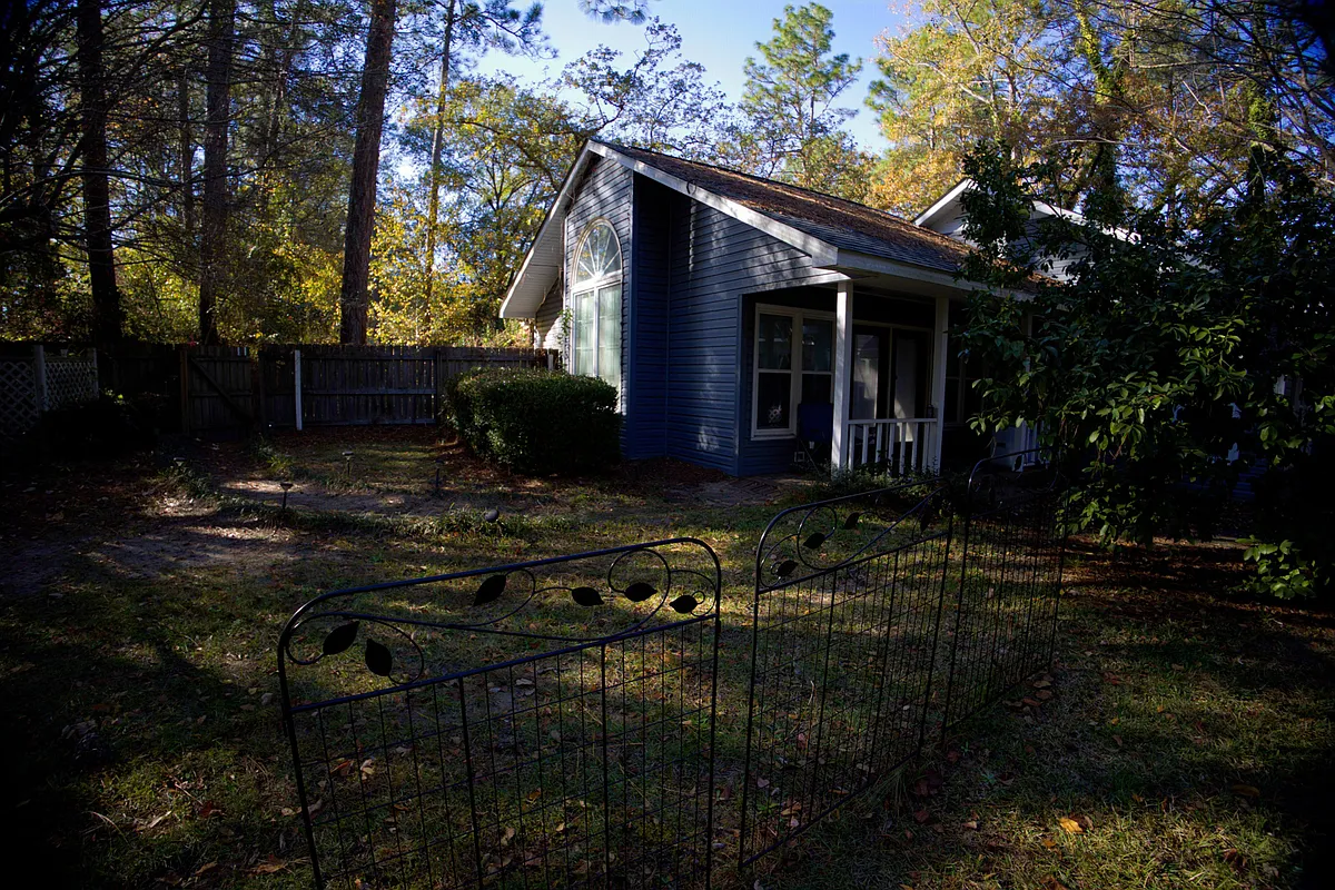 Building Photo - 313 Palomino Path #A