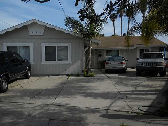 1st image of 3585 Chanute St