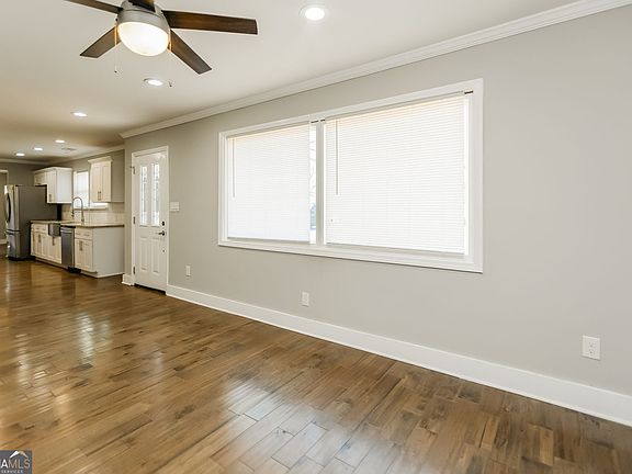 3rd image of 1440 Joy Ln