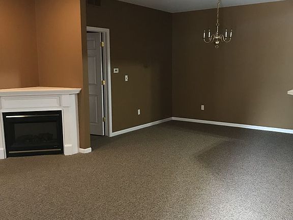 5th image of 43863 Rushcliffe Dr