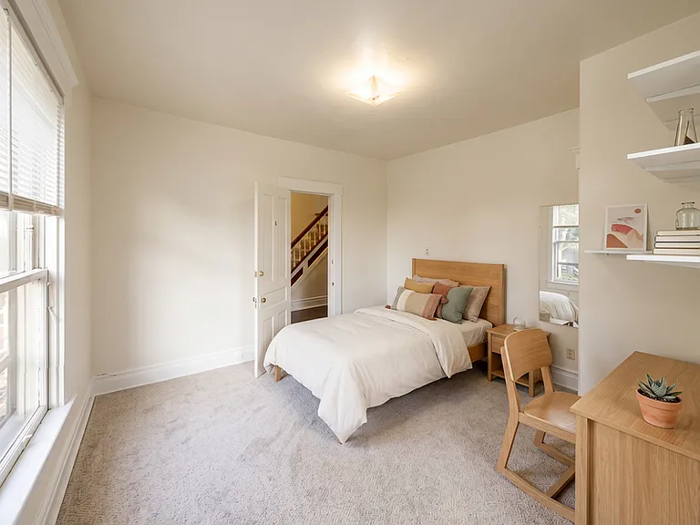 802 E Kingsley St #1 — Photo 15