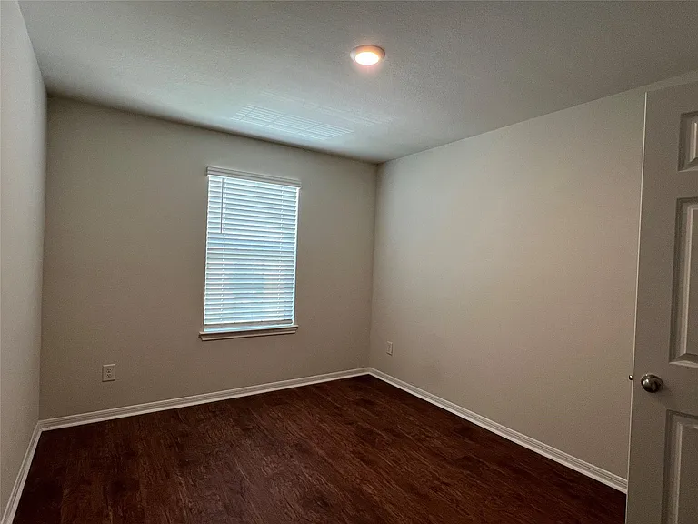 4711 Prairie Chase Dr — Photo 10
