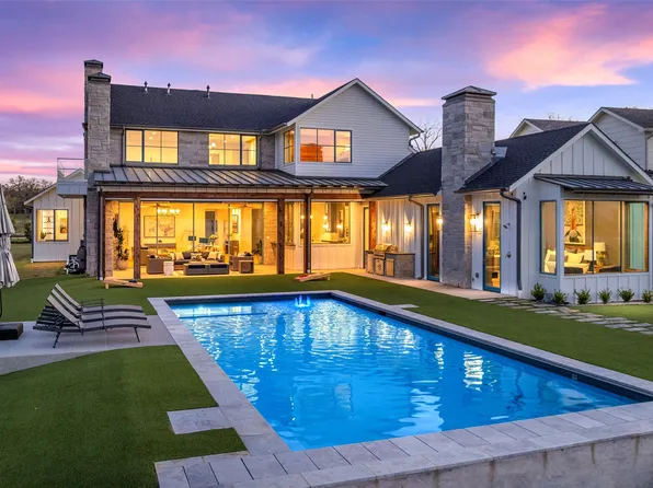 13150 Sunrise Cir, Malakoff, TX 75148