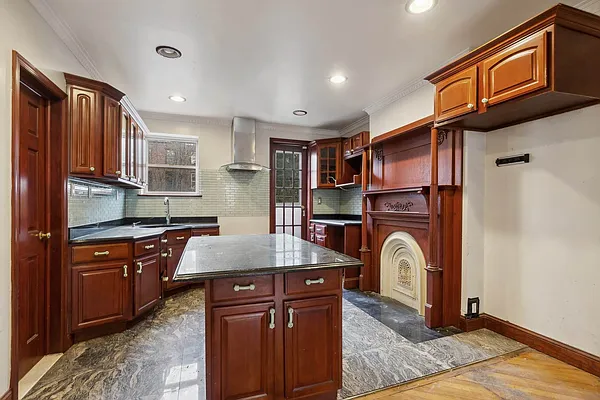 Sold by Corcoran | media 4