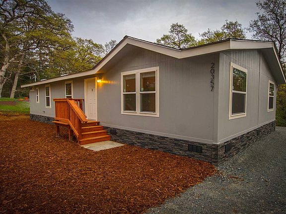 2nd image of 20357 Brook Dr