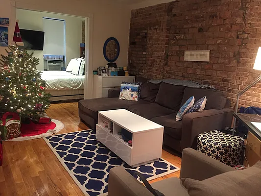 Rented by Owner | media 1