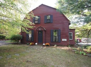1089 Hill St, Suffield, CT 06078