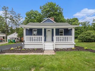 77 Wiard Rd, Ypsilanti, MI 48198