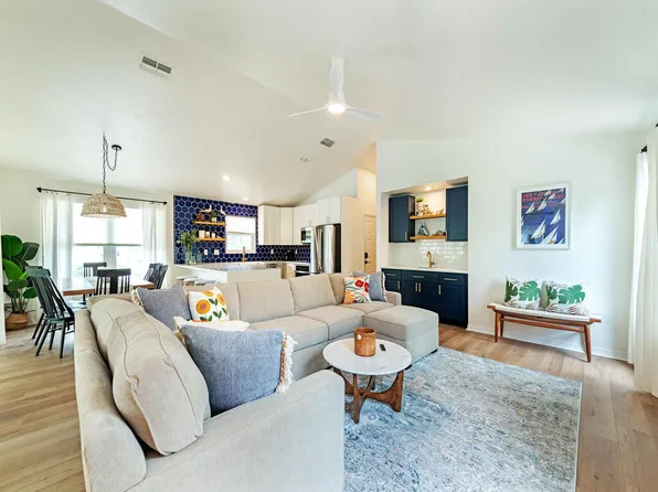 5710 Marimin Dr, Bonita Springs, FL 34134