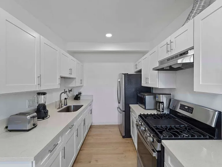 12625 Domart Ave #9 — Photo 11
