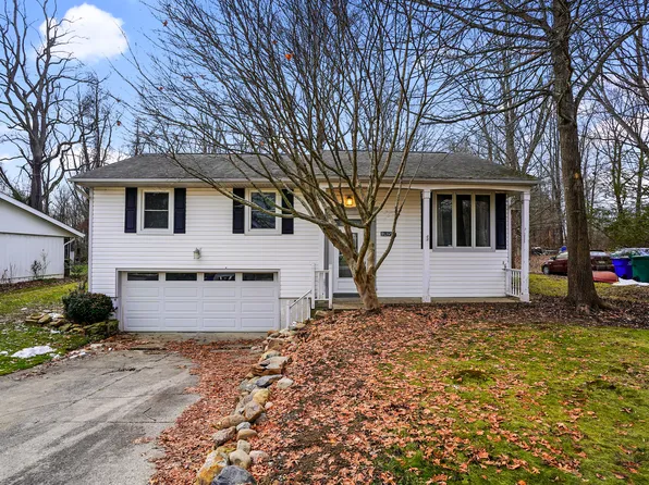 7429 Sylvan Dr, Kent, OH 44240