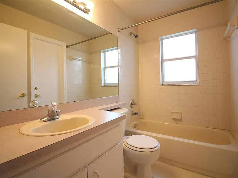 3002 Chasewood Dr — Photo 16