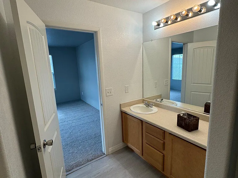 7132 Indian Head Ave — Photo 13