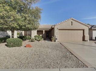 20219 N Windsong Dr, Surprise, AZ 85374