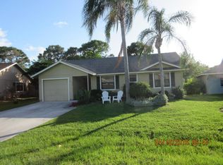 6822 SE Raintree Ave, Stuart, FL 34997