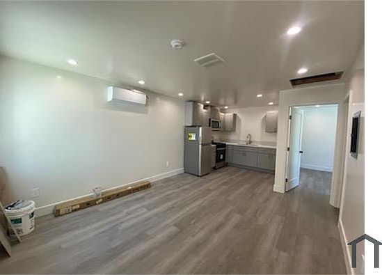 1st image of 827 N Rowan Ave #3528