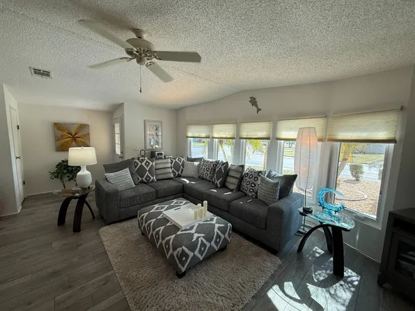 4002 Avenida Del Tura, N Fort Myers, FL 33903