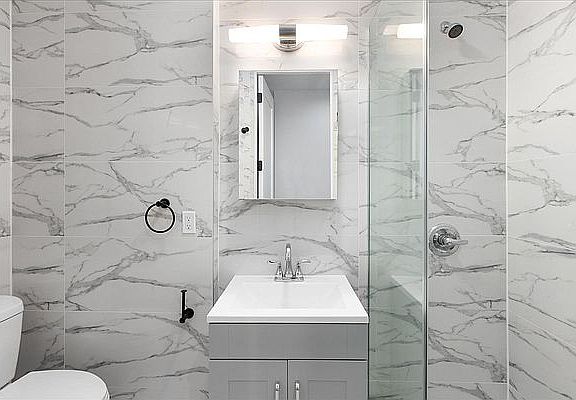3rd image of 331 E 52nd St #5