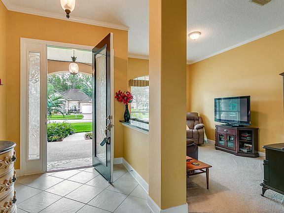 4th image of 1193 Garrison Dr