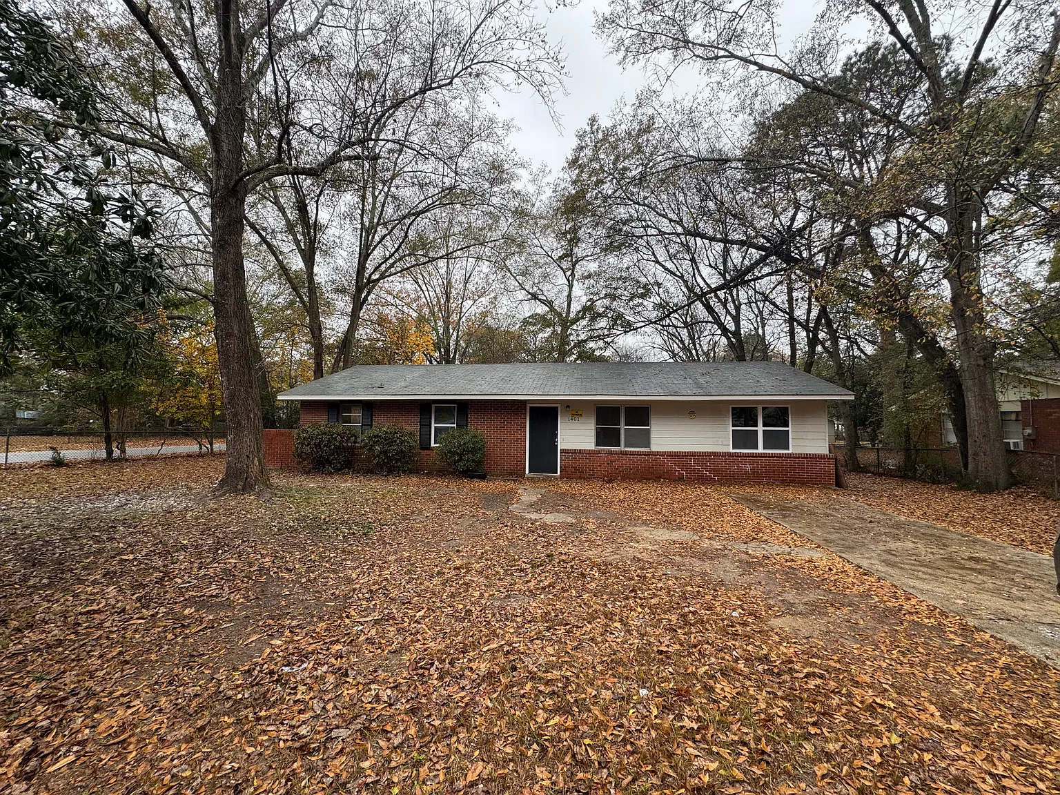 4 bed, 1192 sqft, $1,395 — Photo 2