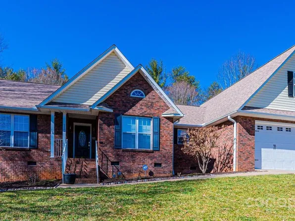 117 Clearwater Dr, Morganton, NC 28655