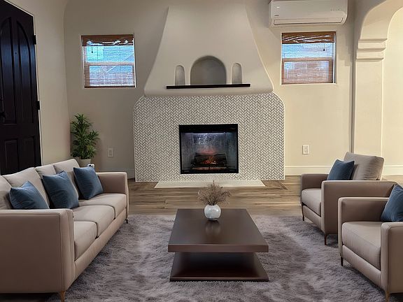 Livingroom VIRTUAL staged