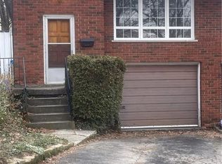 24 Yeoville Ct, Hamilton, ON L9C5W3
