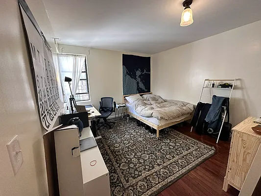 Rented by Corcoran | media 11