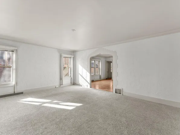 2502 N 9th St, Sheboygan, WI 53083