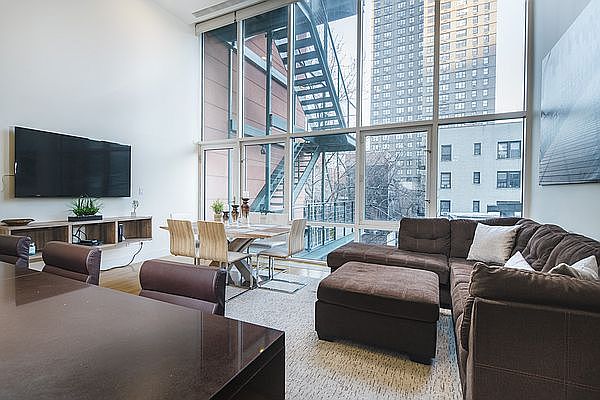 1st image of 147 Lexington Ave APT 4R