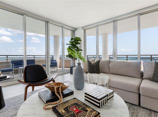 848 Brickell Key Dr APT 3301, Miami, FL 33131