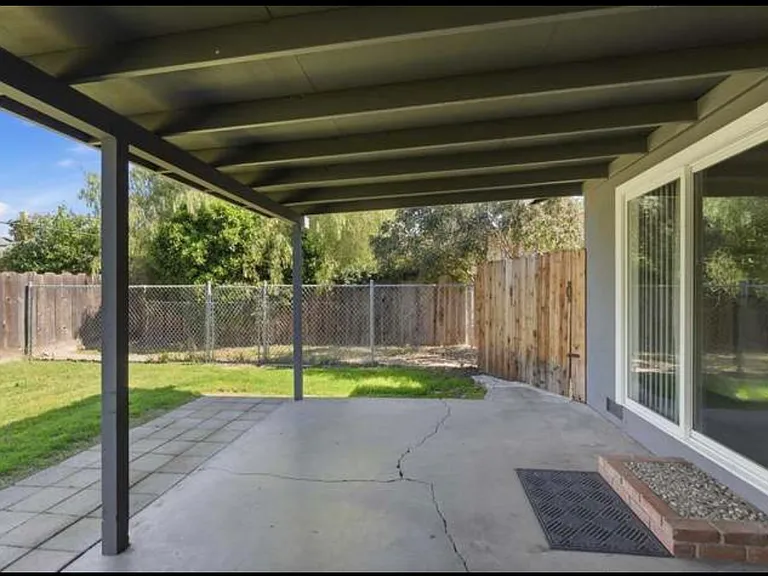 209 Tokay Ave — Photo 24