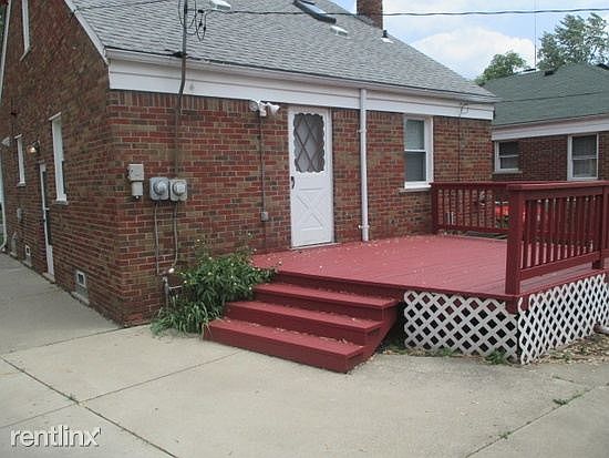MARKESE BAKC PORCH