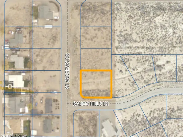 8 Saint Andrews Dr, Yerington, NV 89447