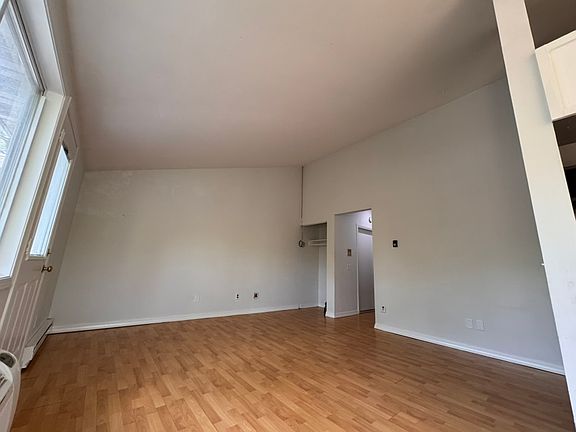 4th image of 1230 E Dayton St #4