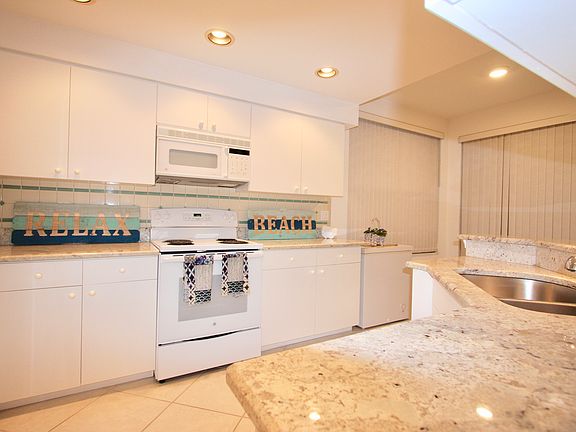 5th image of 7780 Gardner Dr Unit 101