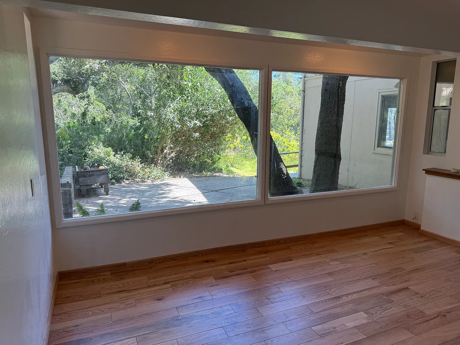 2 bed, 980 sqft, $3,950 — Photo 3