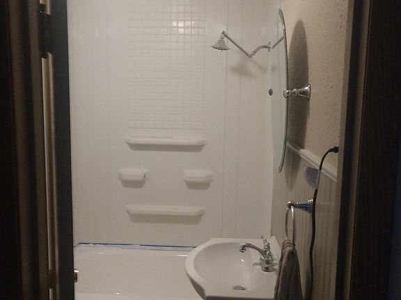 Main bathroom