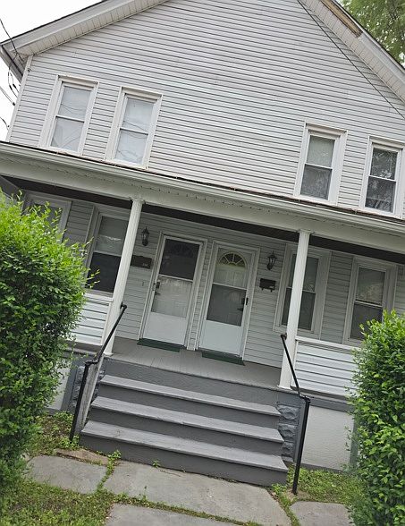 1st image of 56 Merrifield Pl