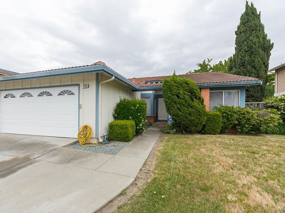1st image of 4302 Othello Dr