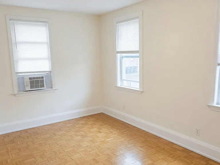 68 Gore St #2 — Photo 3