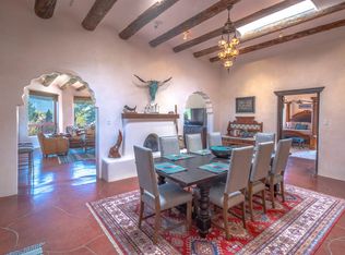 23 Las Tusas Rd, Ranchos De Taos, NM 87557