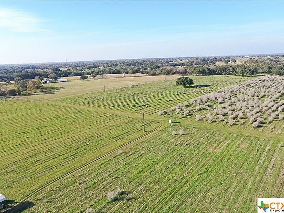 3rd image of 881 County Road 165