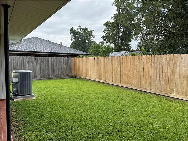 1055 Bonnabel Blvd — Photo 9