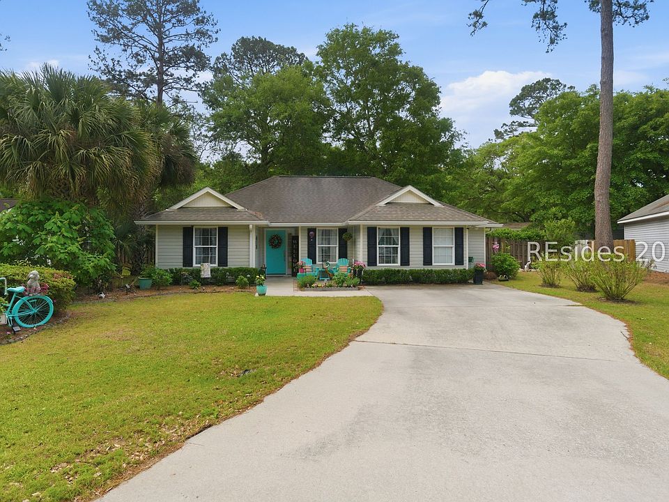 1st image of 32 Monticello Dr